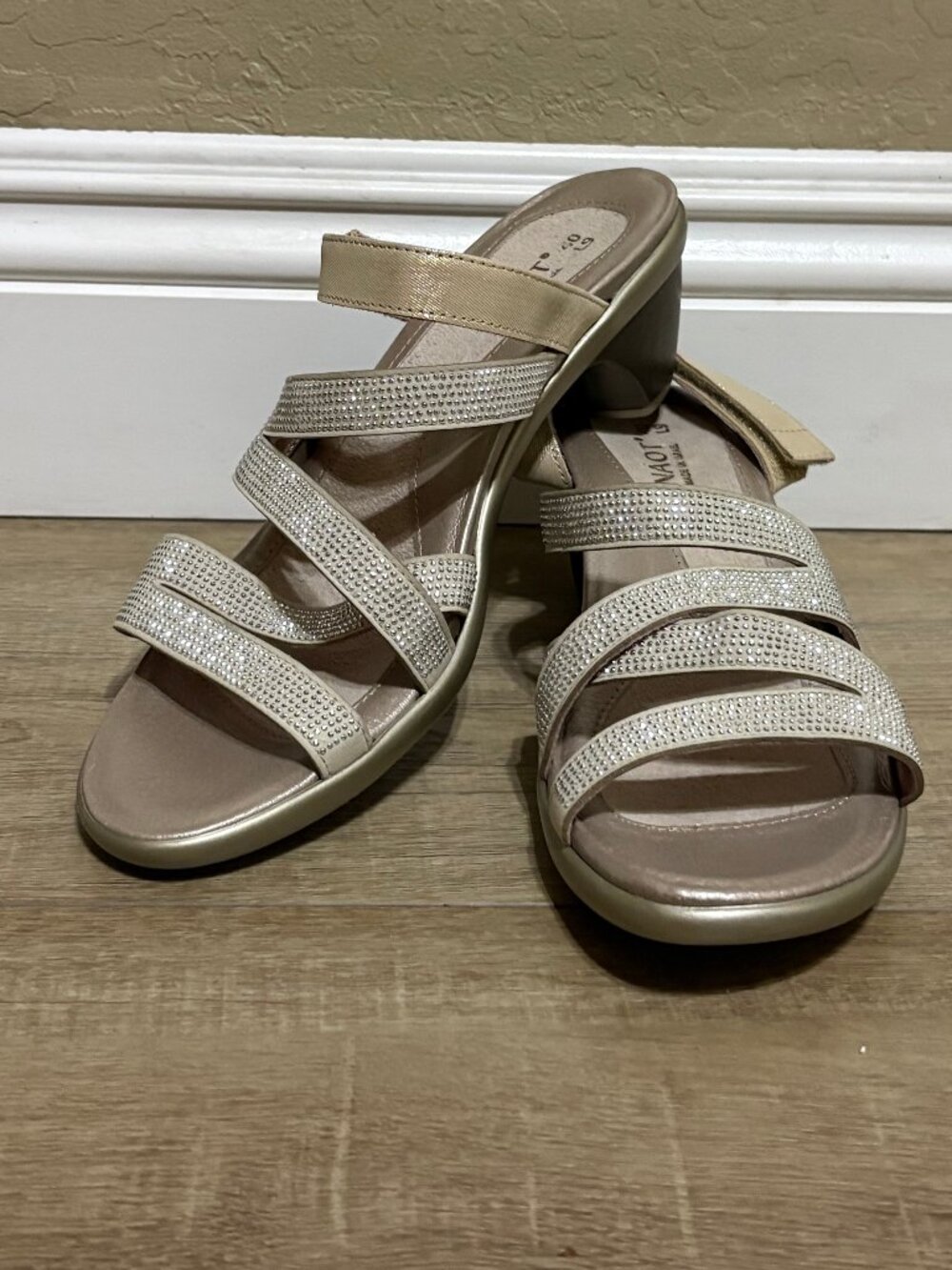 NEW NAOT Formal Sandals Size EU 40 / US 9